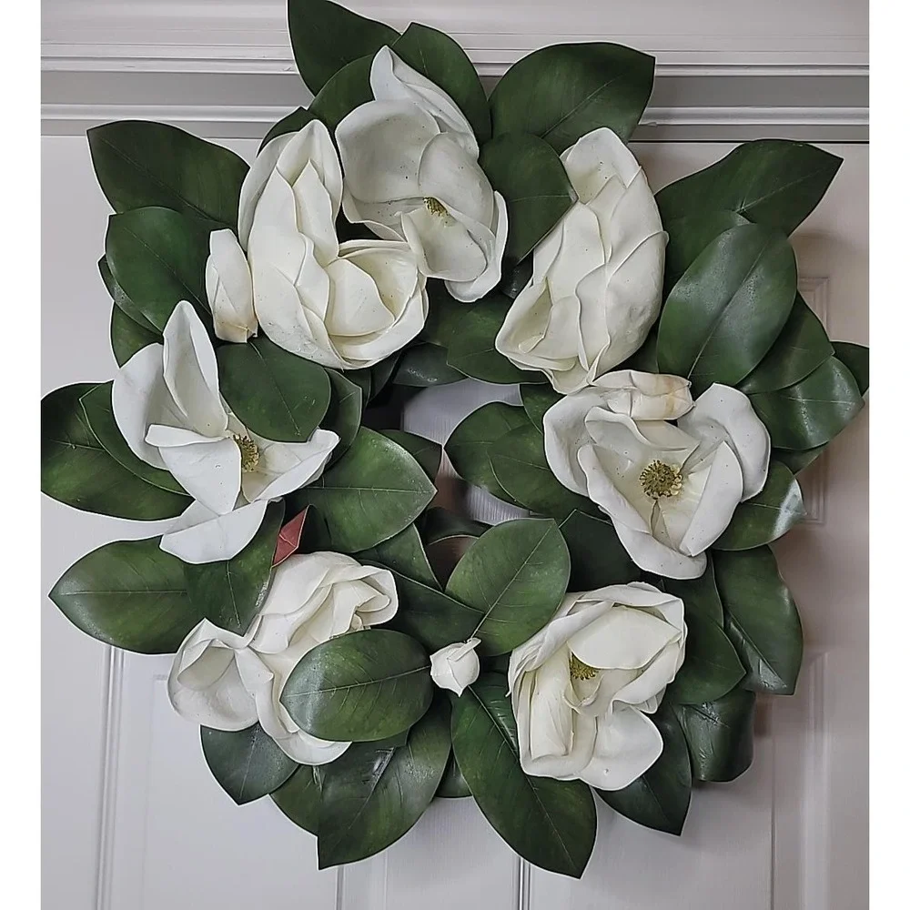 Grandin Road Magnolia Wreath 24 Inch White Floral Faux Greenery 162548